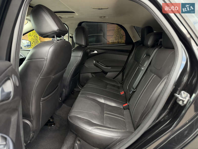Хэтчбек Ford Focus 2012 в Шептицькому