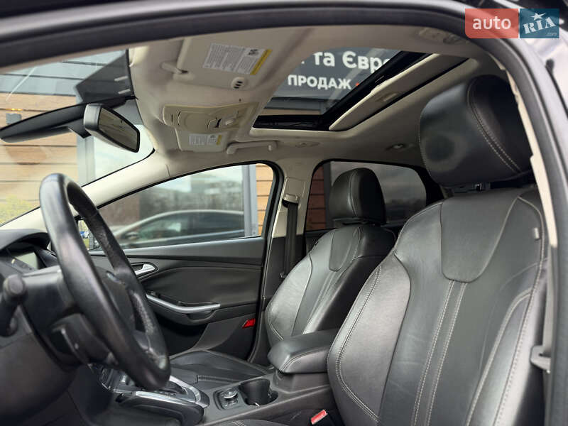 Хэтчбек Ford Focus 2012 в Шептицькому