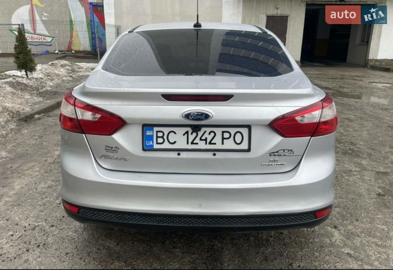 Седан Ford Focus 2014 в Киеве