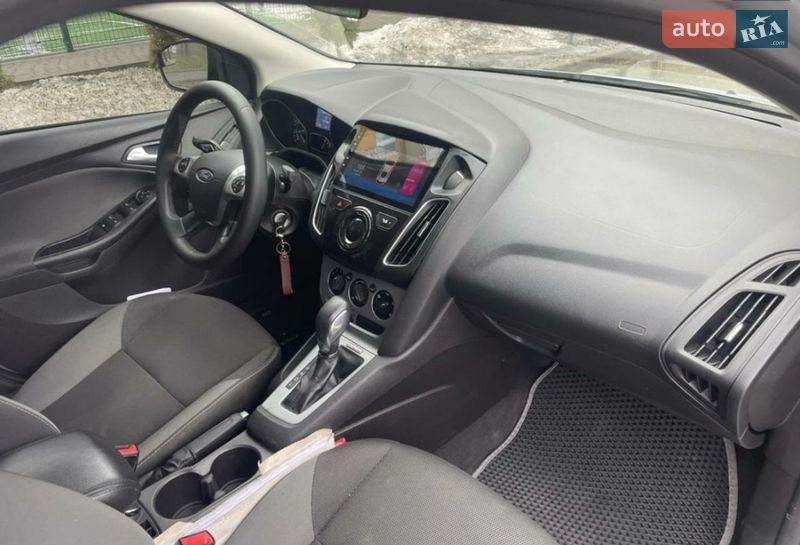 Седан Ford Focus 2014 в Киеве
