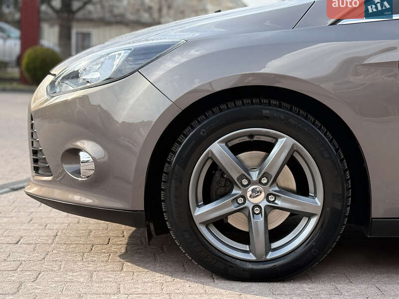 Хетчбек Ford Focus 2014 в Стрию