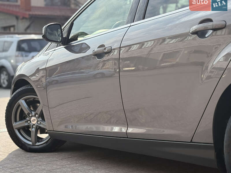 Хетчбек Ford Focus 2014 в Стрию