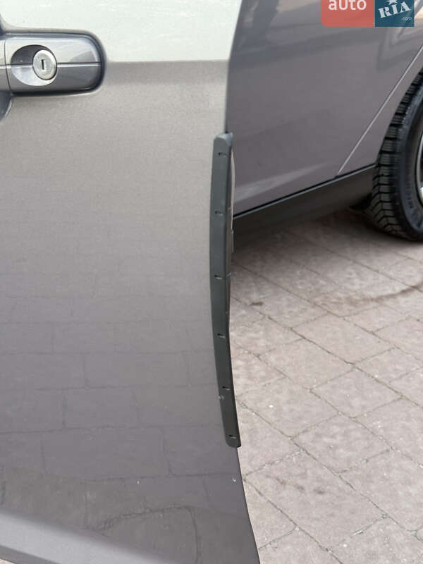 Хетчбек Ford Focus 2014 в Стрию