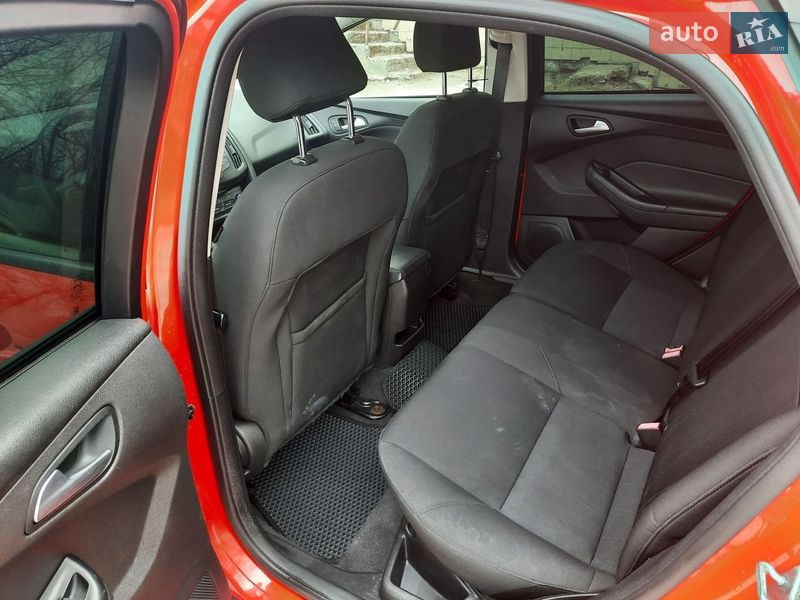 Хэтчбек Ford Focus 2015 в Львове