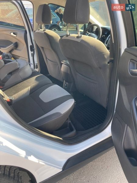 Хэтчбек Ford Focus 2013 в Харькове