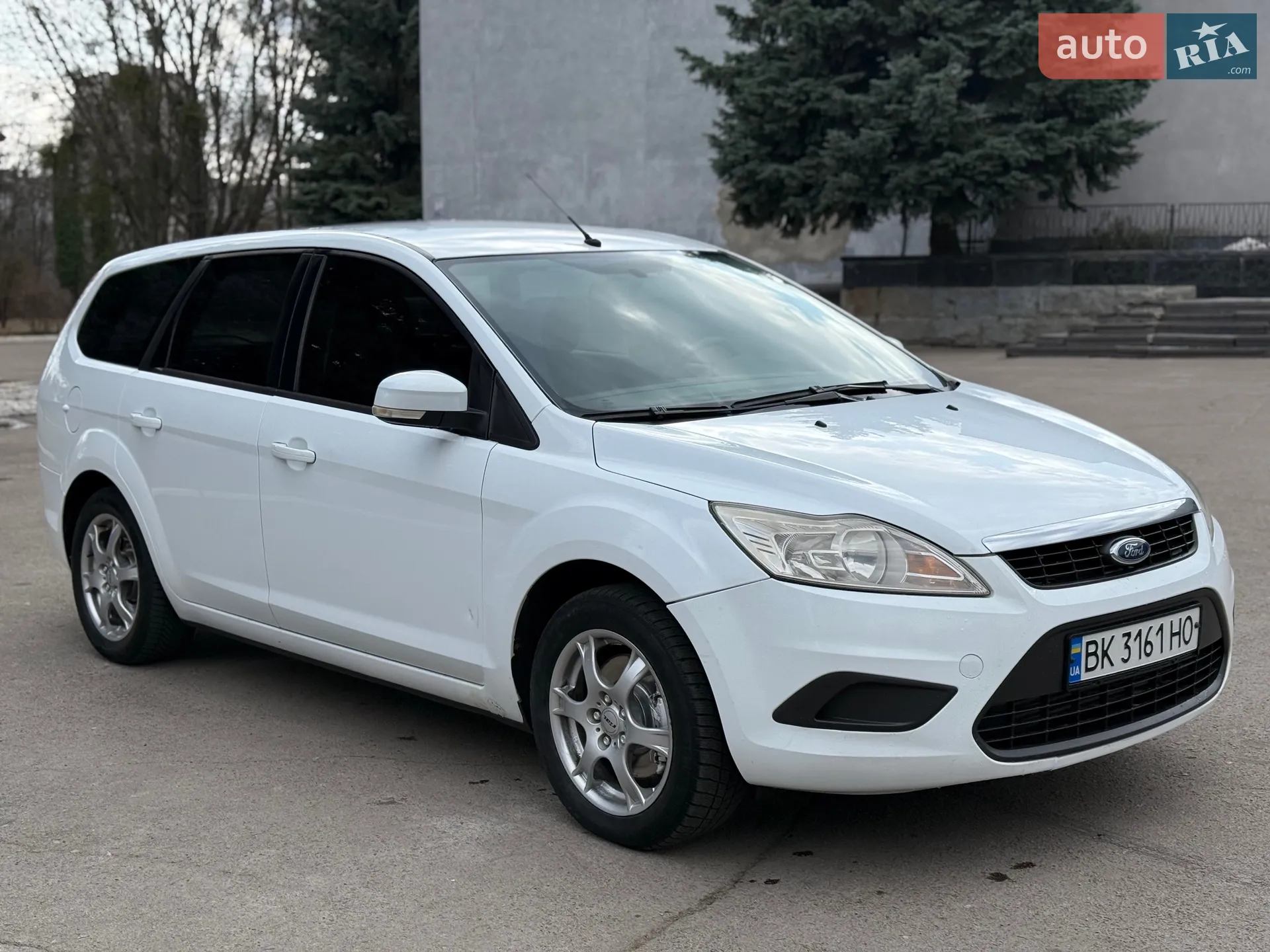 2010 Ford Focus - мініатюра 14