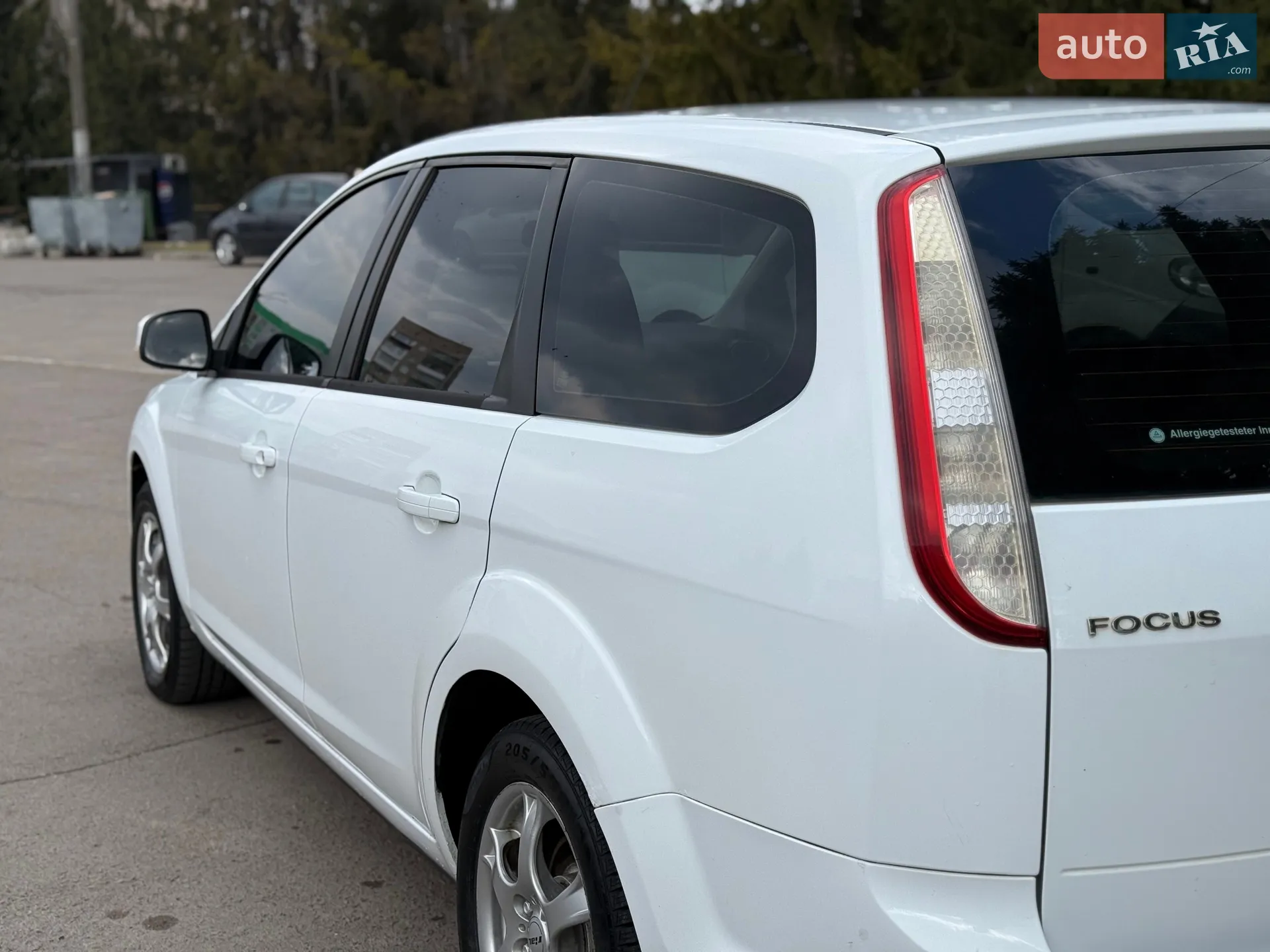 2010 Ford Focus - мініатюра 24