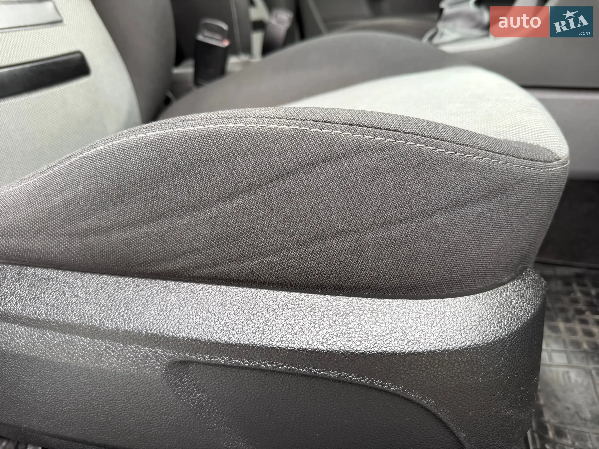 2010 Ford Focus - мініатюра 31