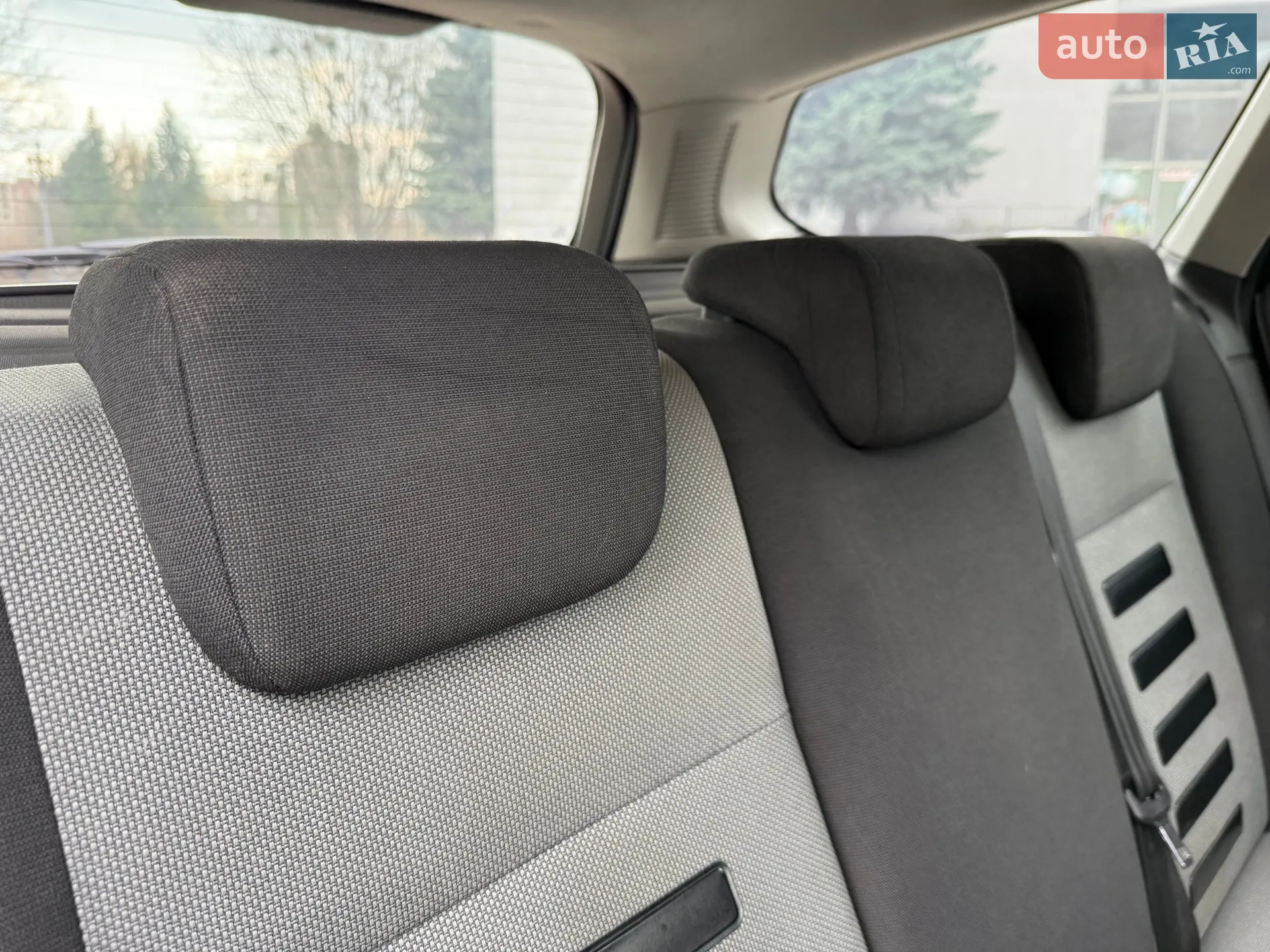 2010 Ford Focus - мініатюра 37