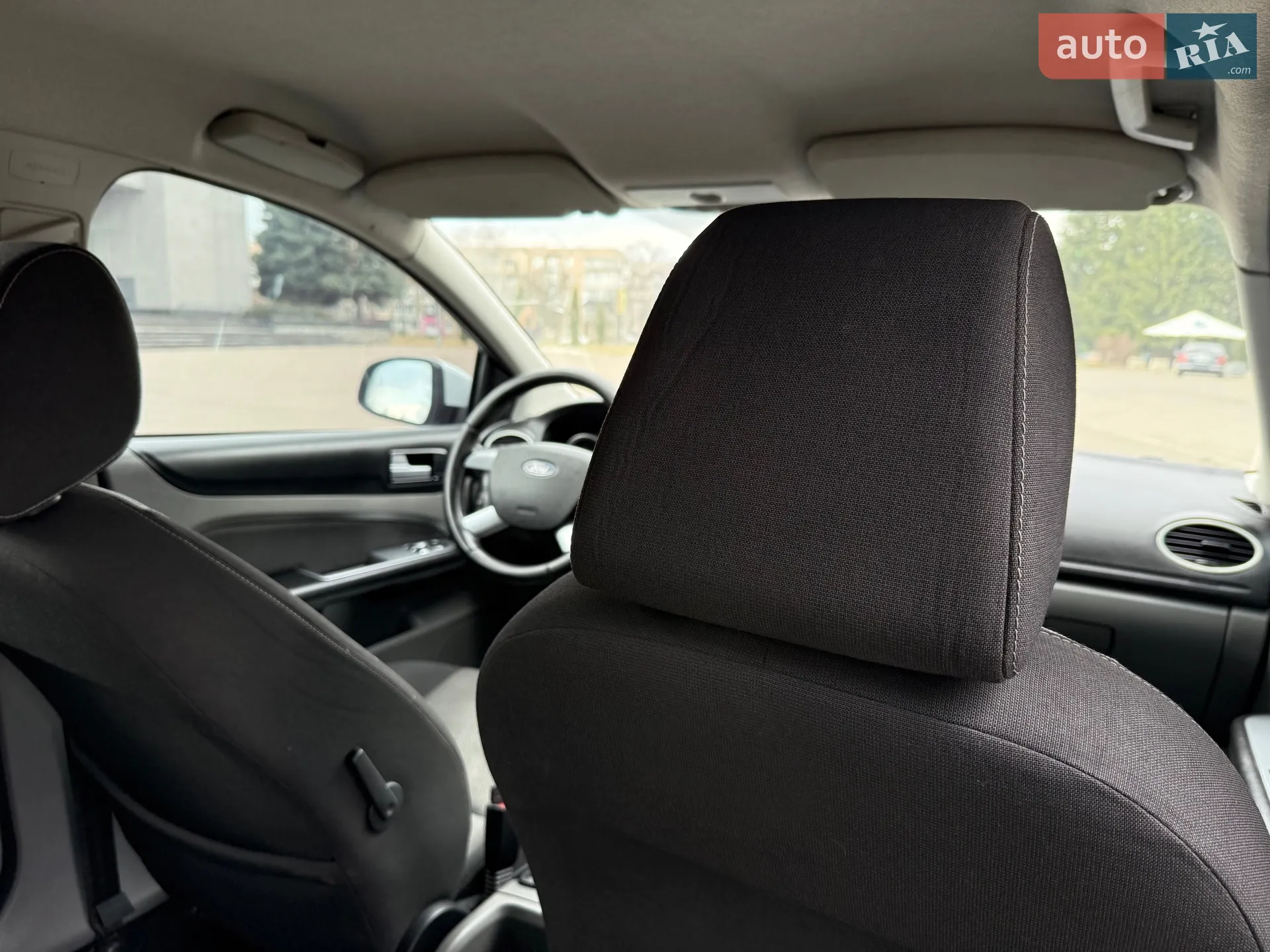 2010 Ford Focus - мініатюра 38
