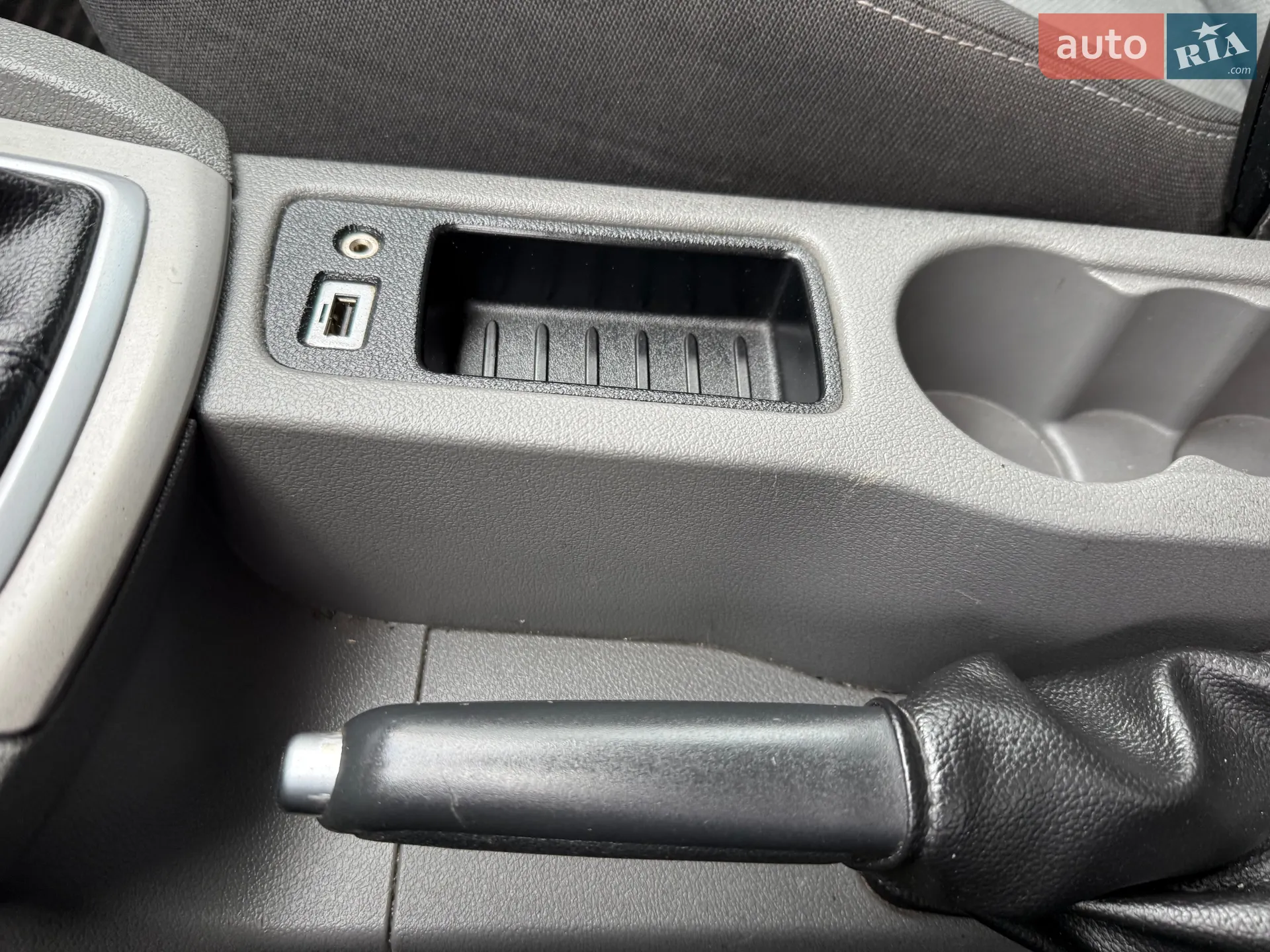 2010 Ford Focus - мініатюра 45