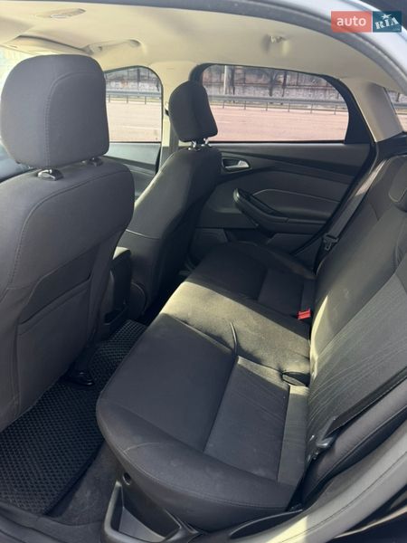Седан Ford Focus 2016 в Дніпрі фото 14 Седан Ford Focus 2016 в Дніпрі
