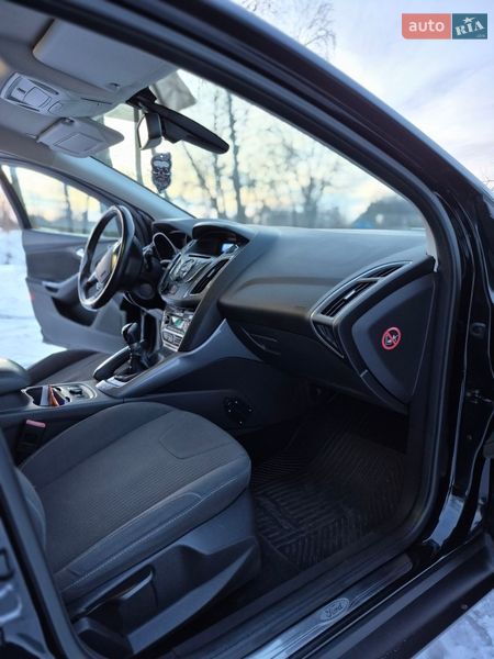 Универсал Ford Focus 2011 в Ровно
