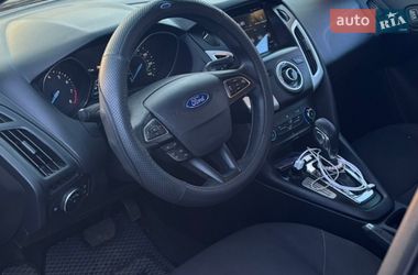 Седан Ford Focus 2016 в Остер