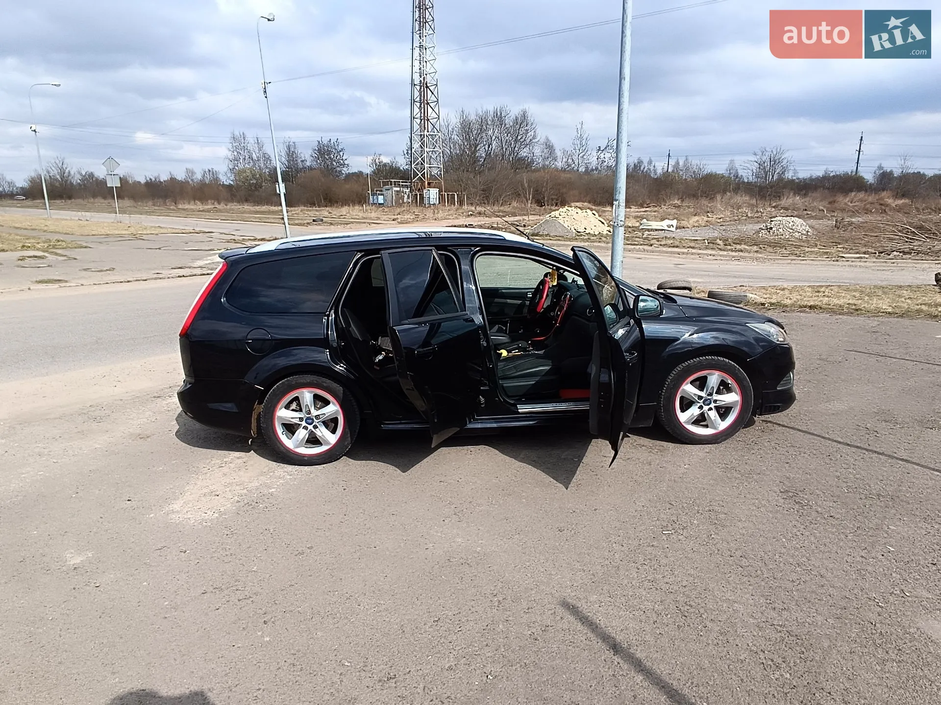 2010 Ford Focus - мініатюра 6