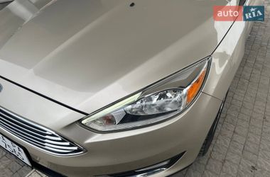 Седан Ford Focus 2018 в Черновцах