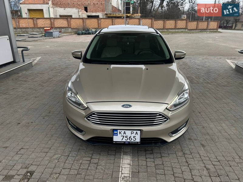 Седан Ford Focus 2018 в Черновцах