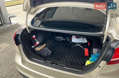 Седан Ford Focus 2018 в Черновцах