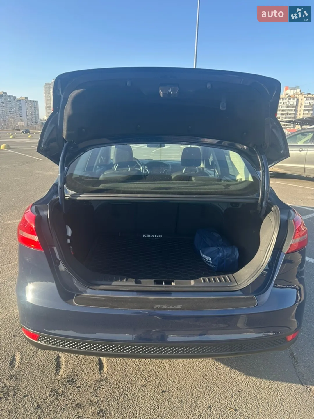 2017 Ford Focus - мініатюра 2