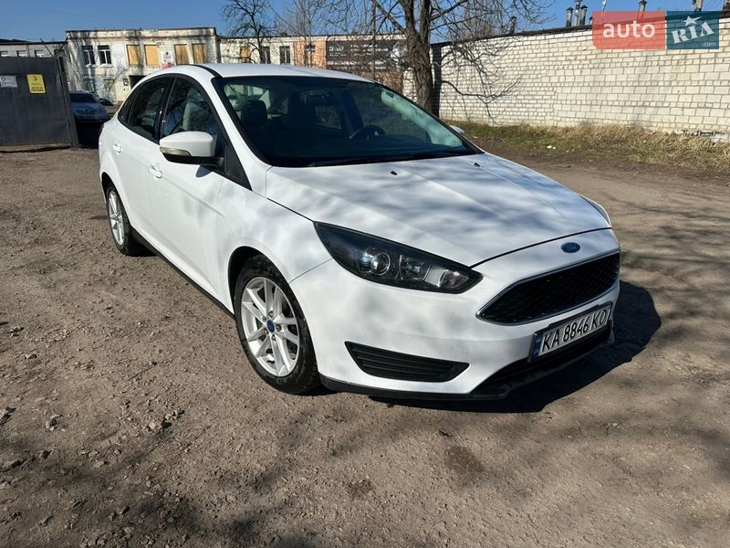 Седан Ford Focus 2015 в Києві
