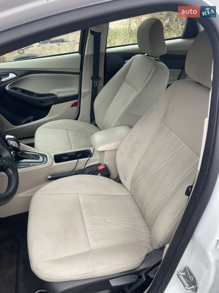 Седан Ford Focus 2015 в Києві