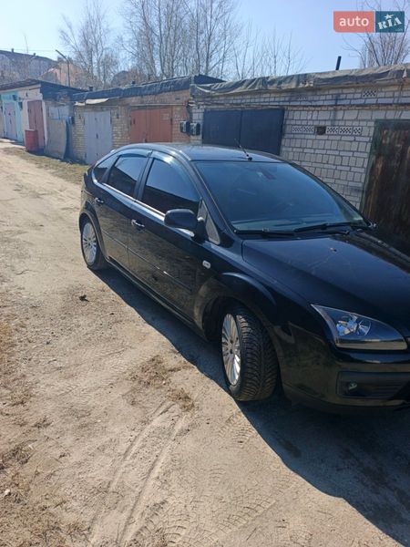 Хэтчбек Ford Focus 2007 в Киеве