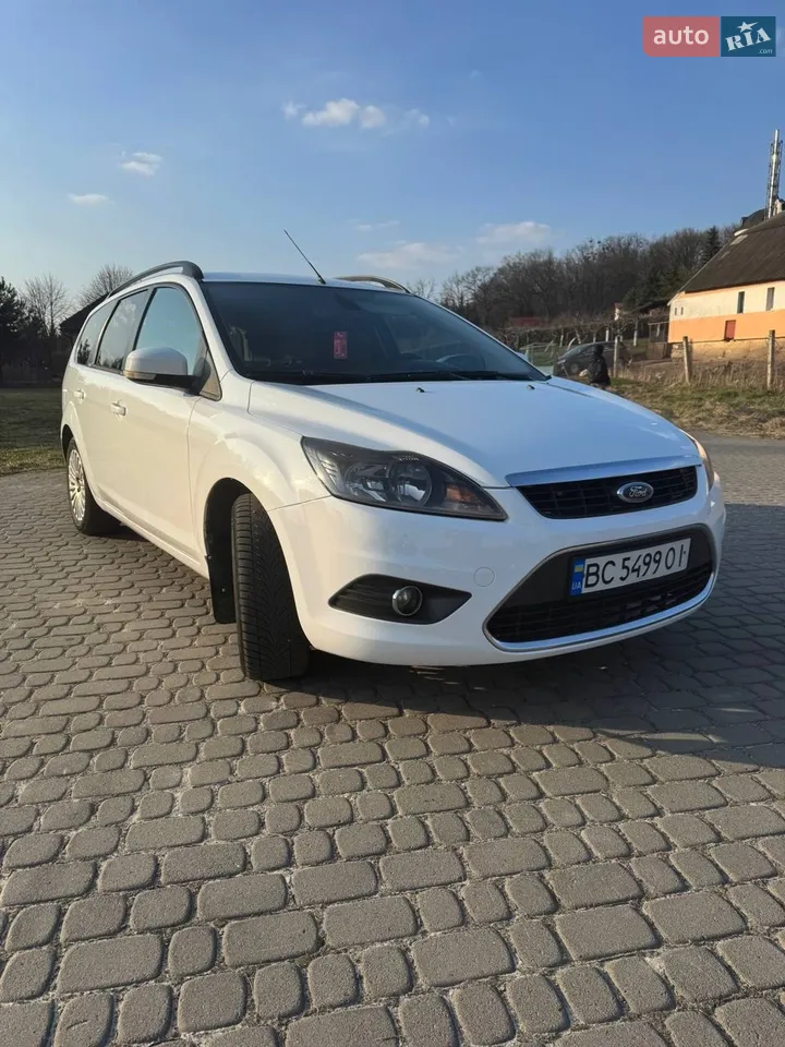 2011 Ford Focus - мініатюра 10