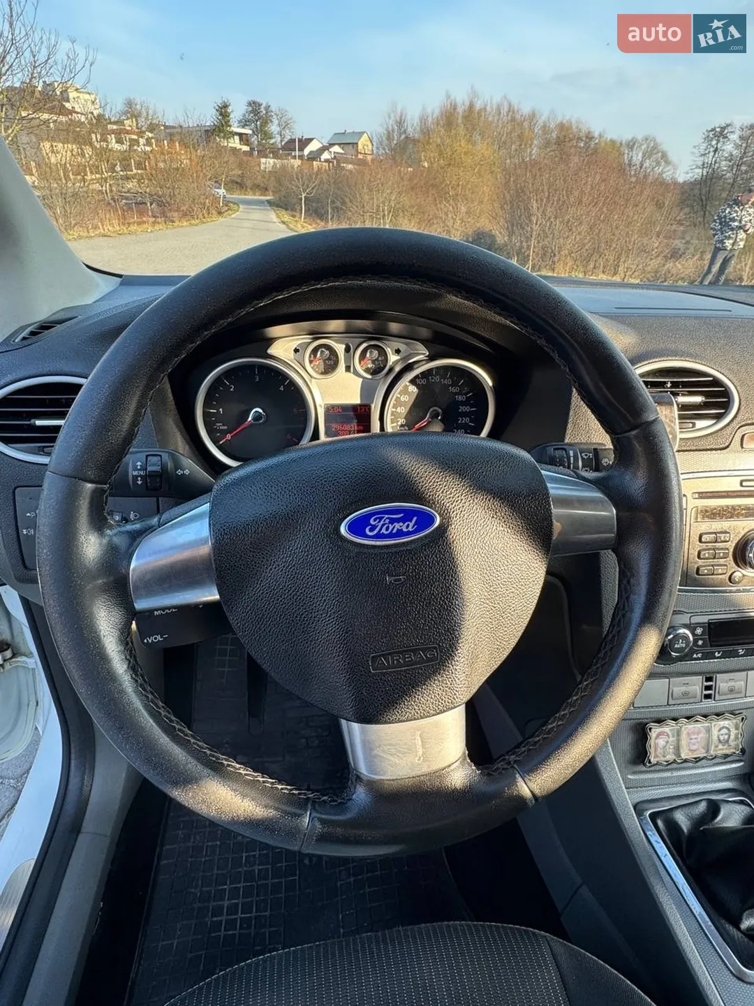 2010 Ford Focus - мініатюра 21