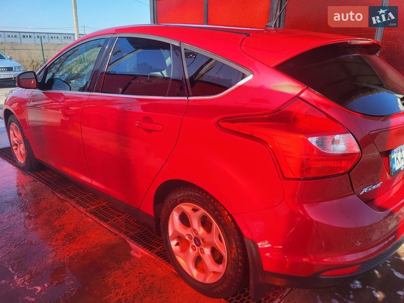 Хэтчбек Ford Focus 2011 в Киеве фото 3 Хэтчбек Ford Focus 2011 в Киеве