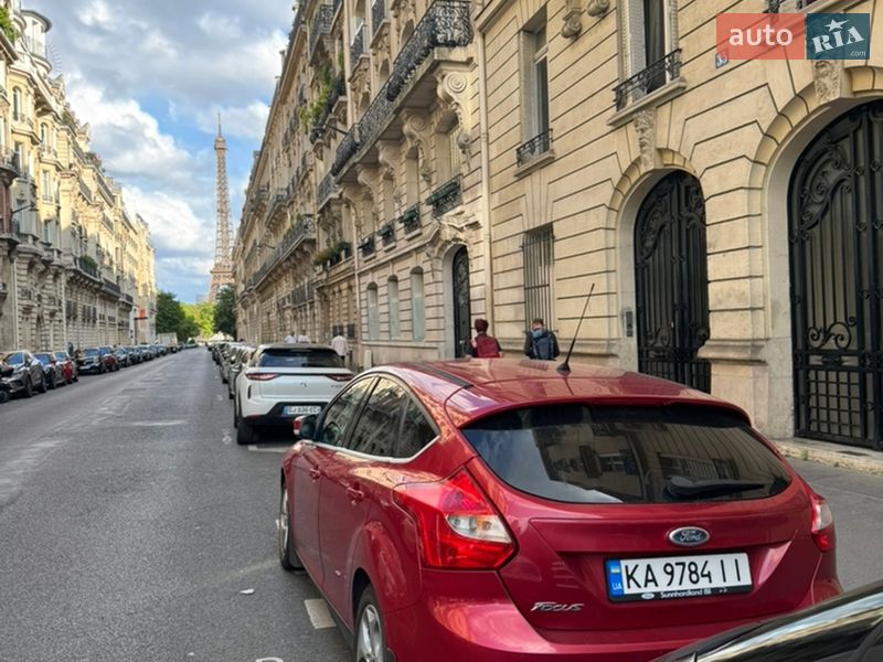 Хэтчбек Ford Focus 2011 в Киеве фото 11 Хэтчбек Ford Focus 2011 в Киеве