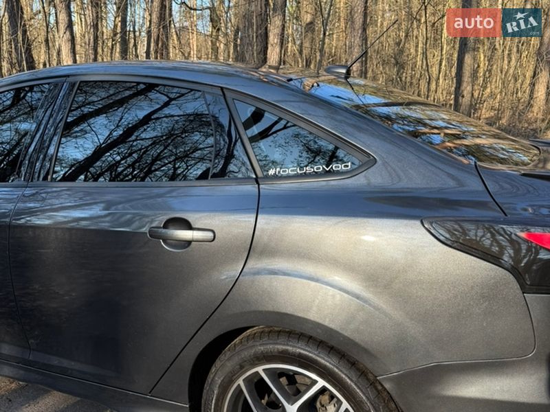 Седан Ford Focus 2016 в Києві
