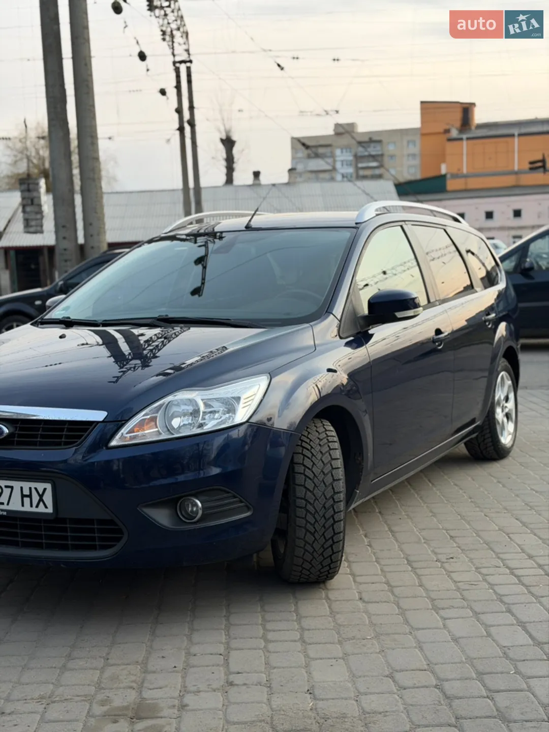 2010 Ford Focus - мініатюра 2