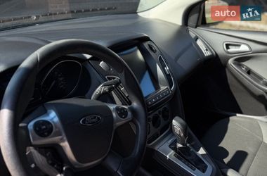 Хэтчбек Ford Focus 2014 в Харькове