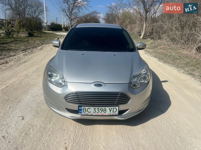 Хетчбек Ford Focus 2011 в Львові