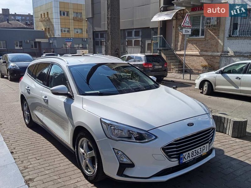 Универсал Ford Focus 2018 в Киеве фото 17 Универсал Ford Focus 2018 в Киеве