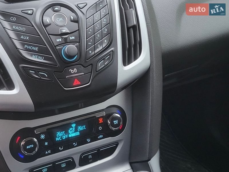 Хэтчбек Ford Focus 2011 в Киеве фото 13 Хэтчбек Ford Focus 2011 в Киеве