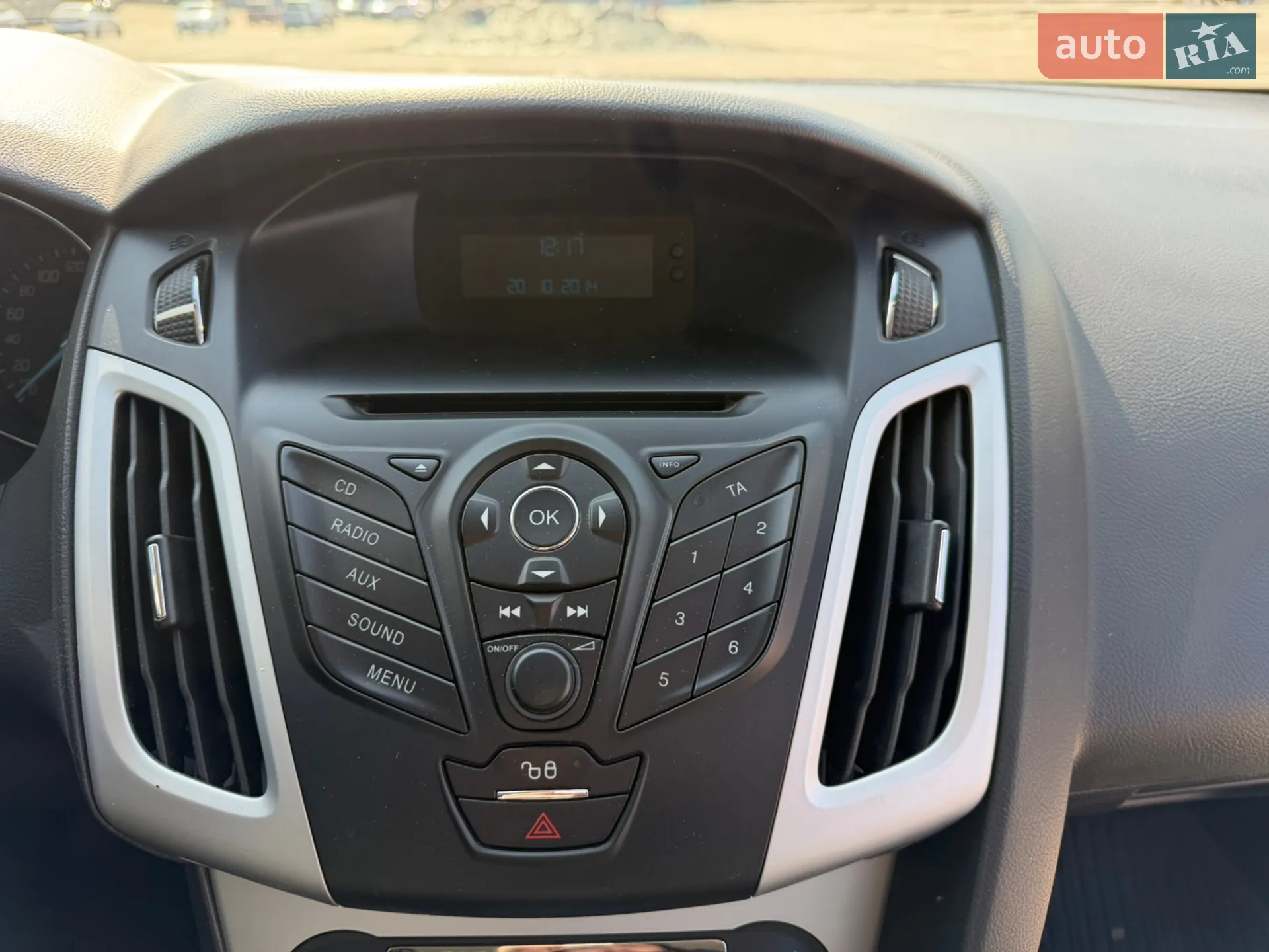 2013 Ford Focus - мініатюра 21