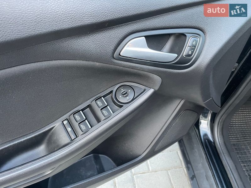 Універсал Ford Focus 2015 в Золочеві