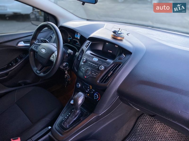Седан Ford Focus 2017 в Киеве фото 13 Седан Ford Focus 2017 в Киеве