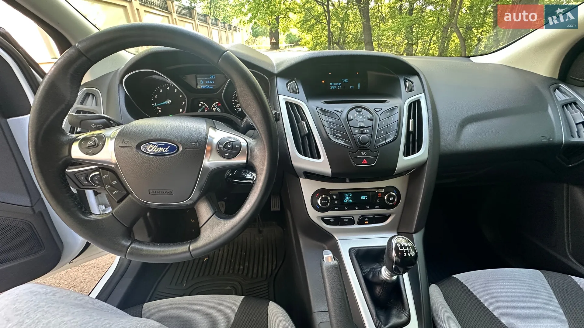 2013 Ford Focus - мініатюра 28