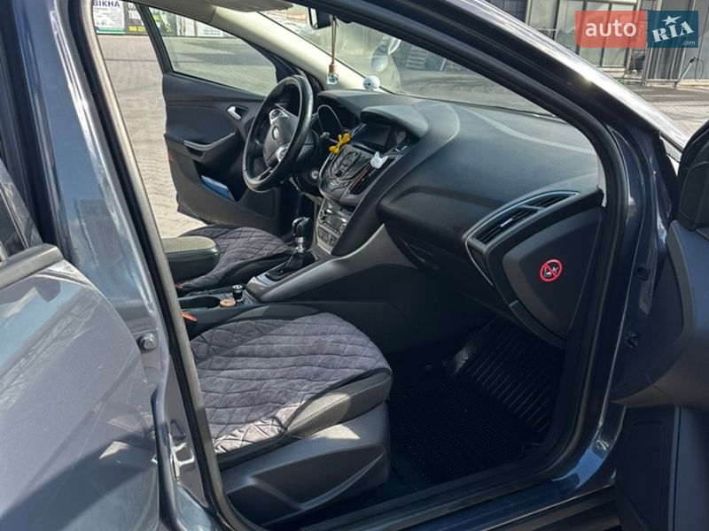 Універсал Ford Focus 2011 в Звягелі фото 2 Універсал Ford Focus 2011 в Звягелі