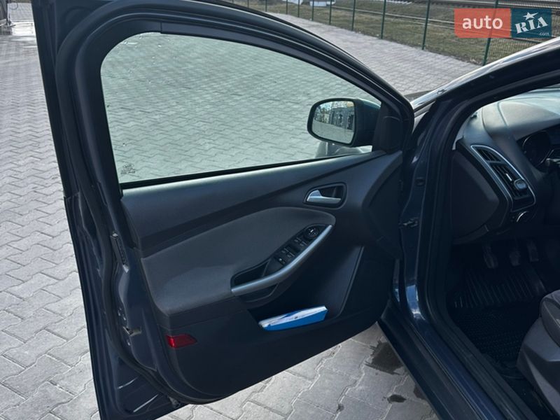 Універсал Ford Focus 2011 в Звягелі фото 11 Універсал Ford Focus 2011 в Звягелі