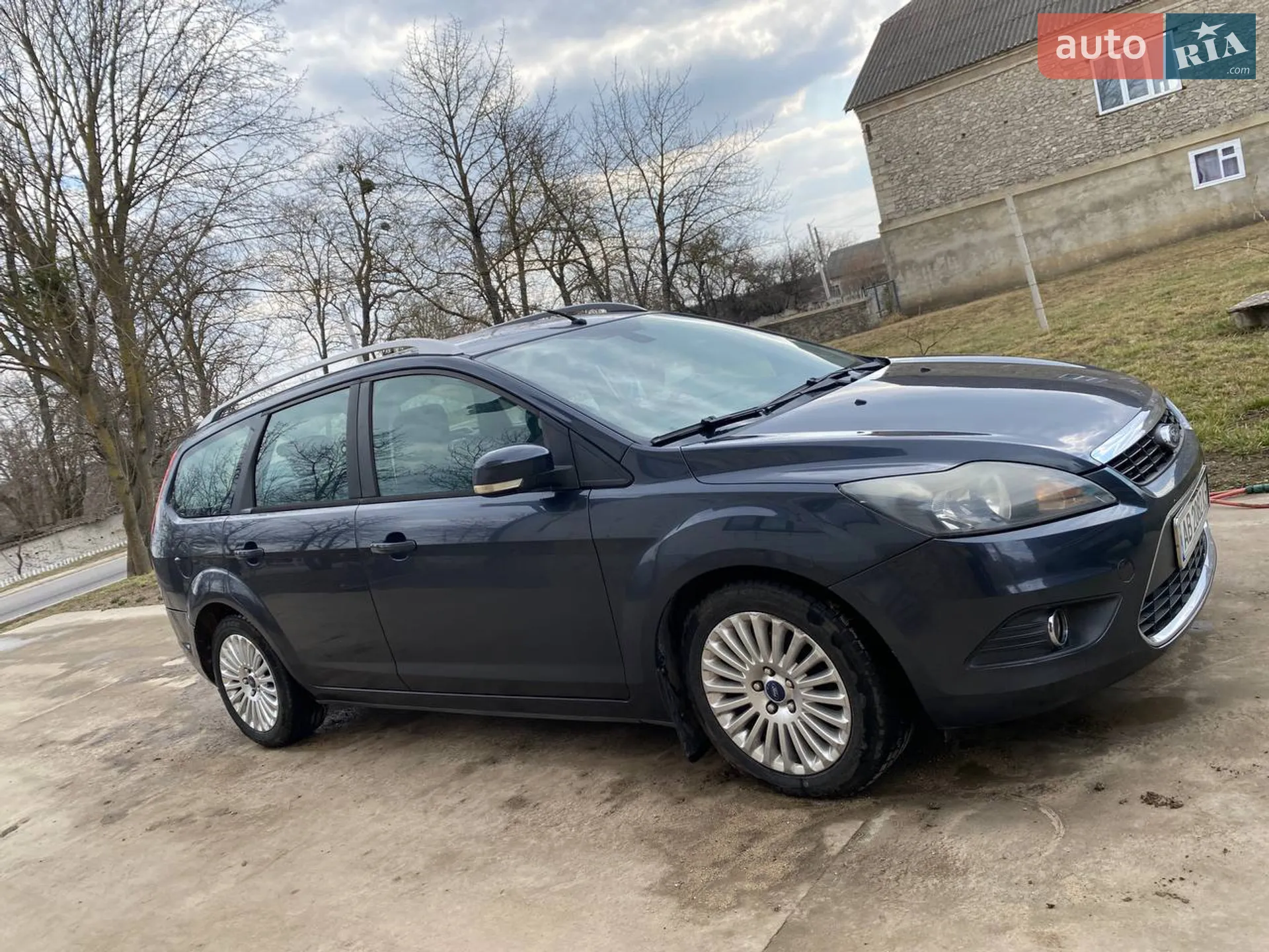 2010 Ford Focus - мініатюра 4