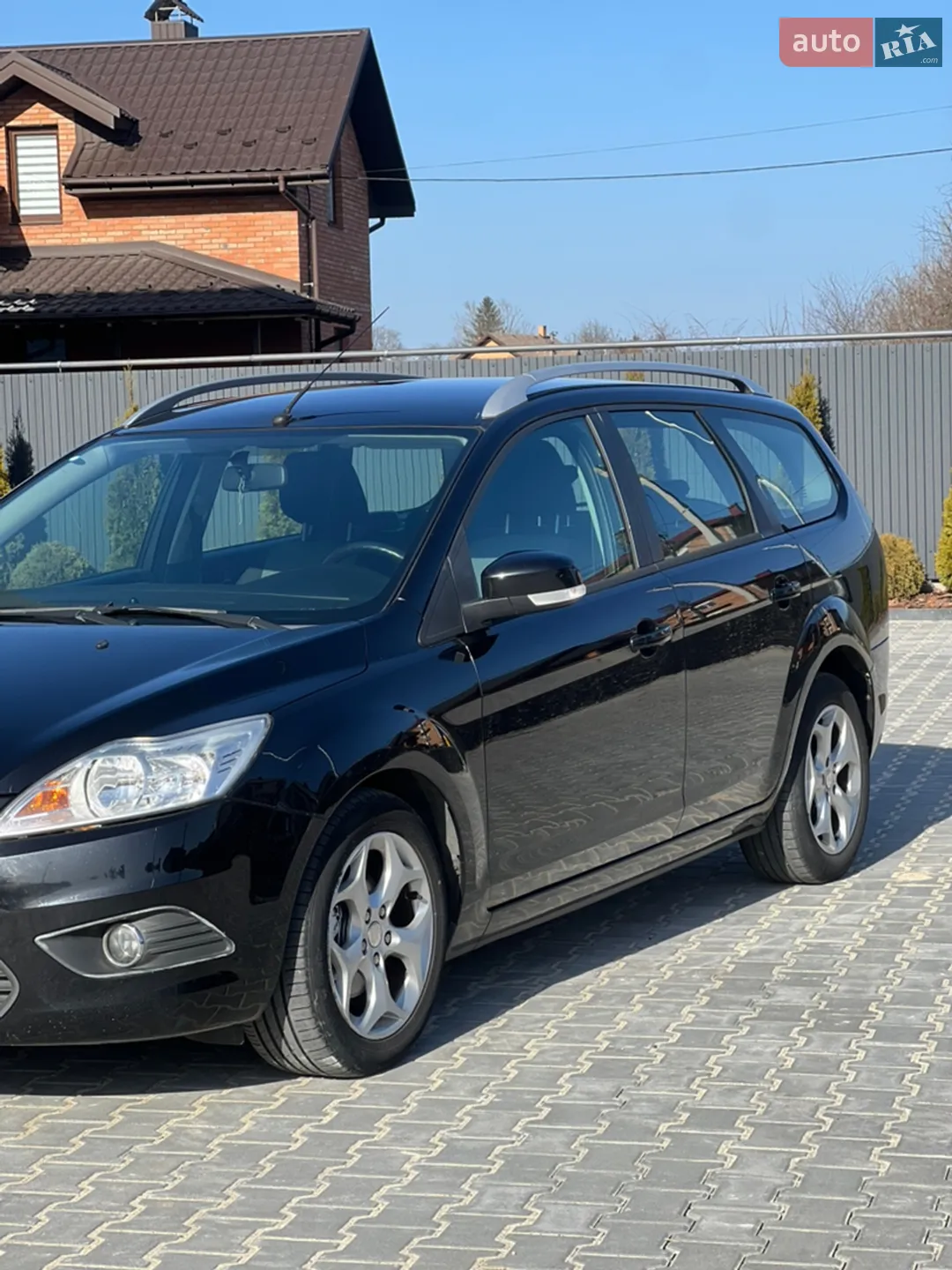 2010 Ford Focus - мініатюра 5