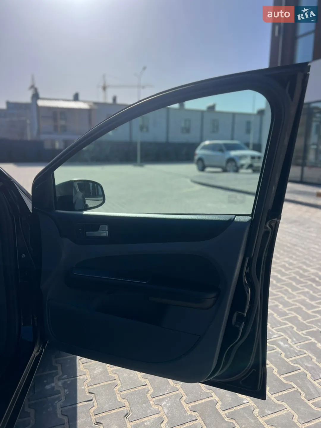 2010 Ford Focus - мініатюра 17