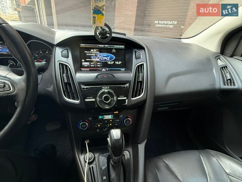 Седан Ford Focus 2015 в Львові фото 12 Седан Ford Focus 2015 в Львові