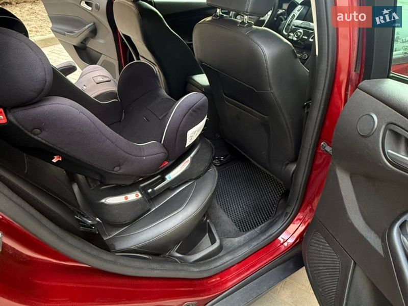 Седан Ford Focus 2015 в Львові фото 16 Седан Ford Focus 2015 в Львові