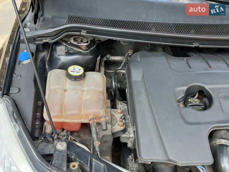 Универсал Ford Focus 2010 в Ивано-Франковске фото 12 Универсал Ford Focus 2010 в Ивано-Франковске