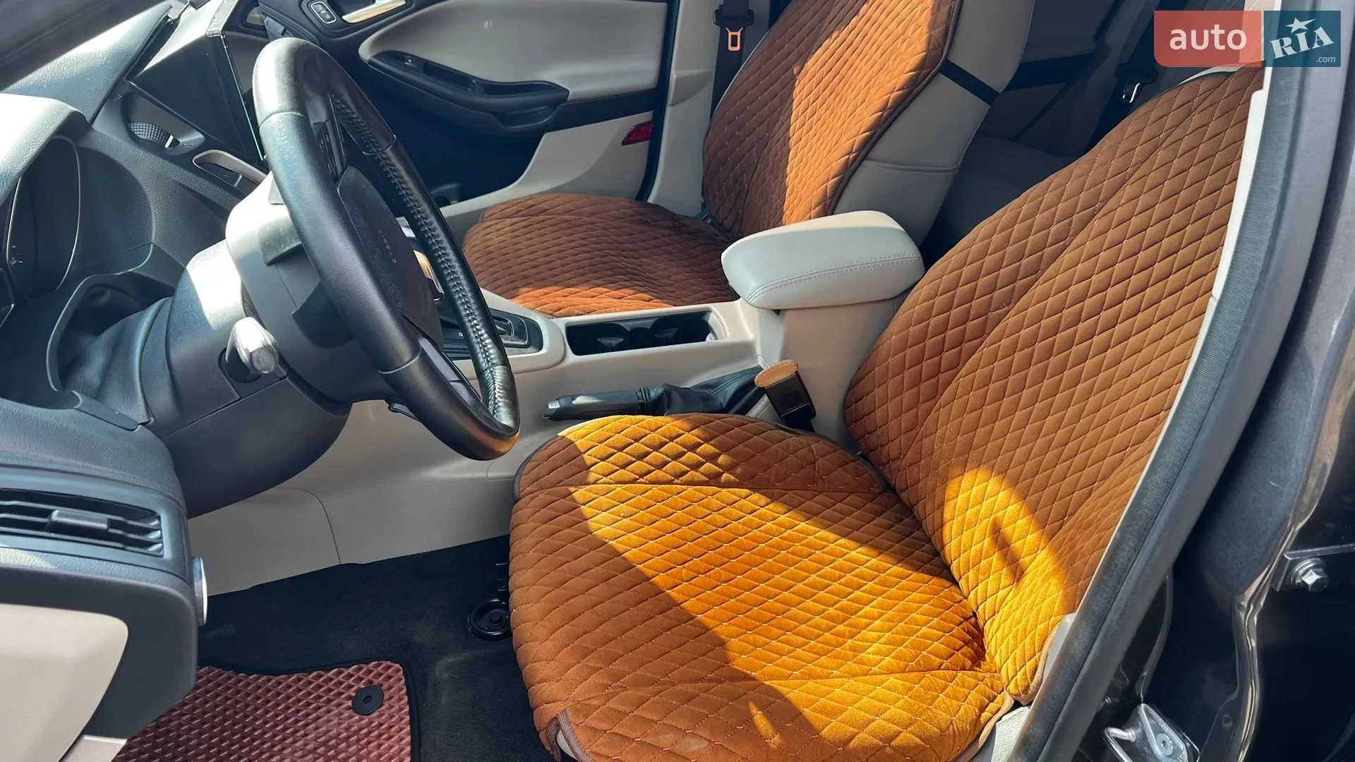 2015 Ford Focus - мініатюра 25