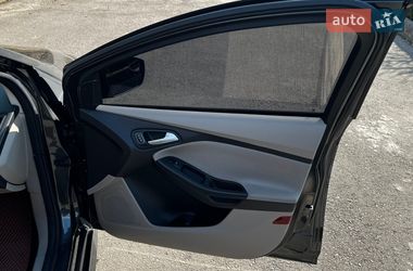 Хэтчбек Ford Focus 2015 в Ровно